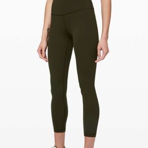 SOLD‼️| Wunder Under 25” in dark olive